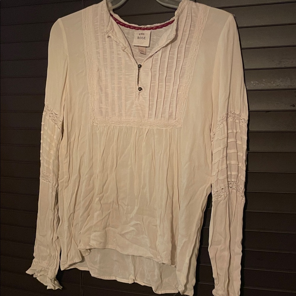 Knox Rose Cream Long Sleeve Blouse